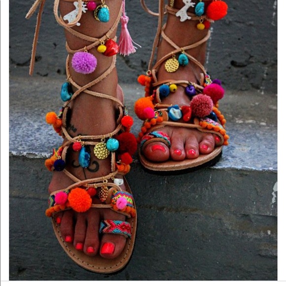 Leather Pom Pom sandals nwot size 38 - Picture 2 of 3